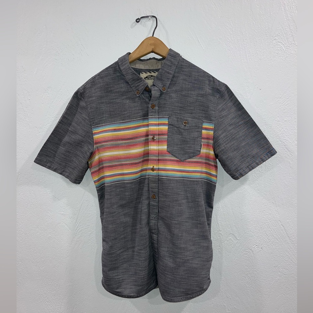 Vans off the wall men’s short sleeve button down multicolored shirt size medium